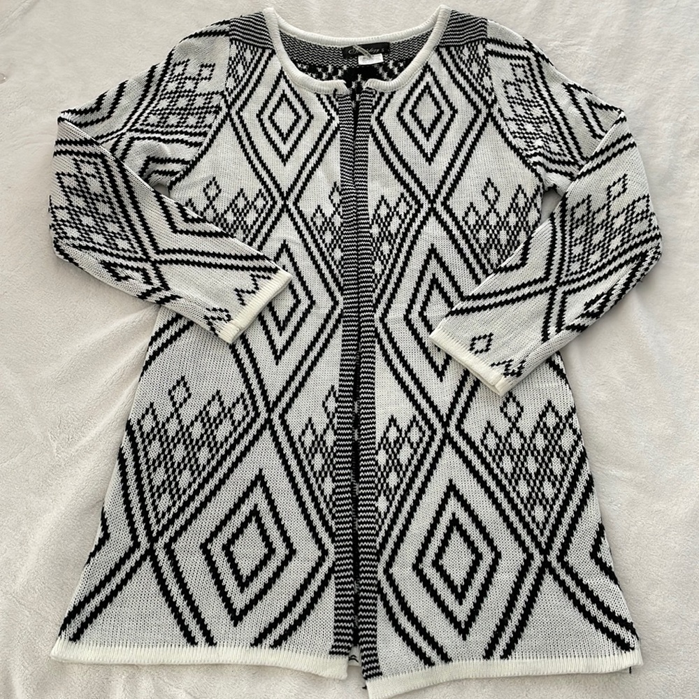 Trendology tunic length open front cardigan size S